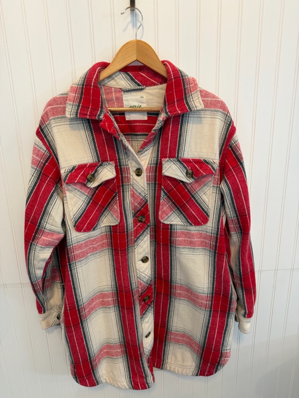 Aerie Red and Cream Plaid Shirt Jacket Size Medium - Picture 2 of 4